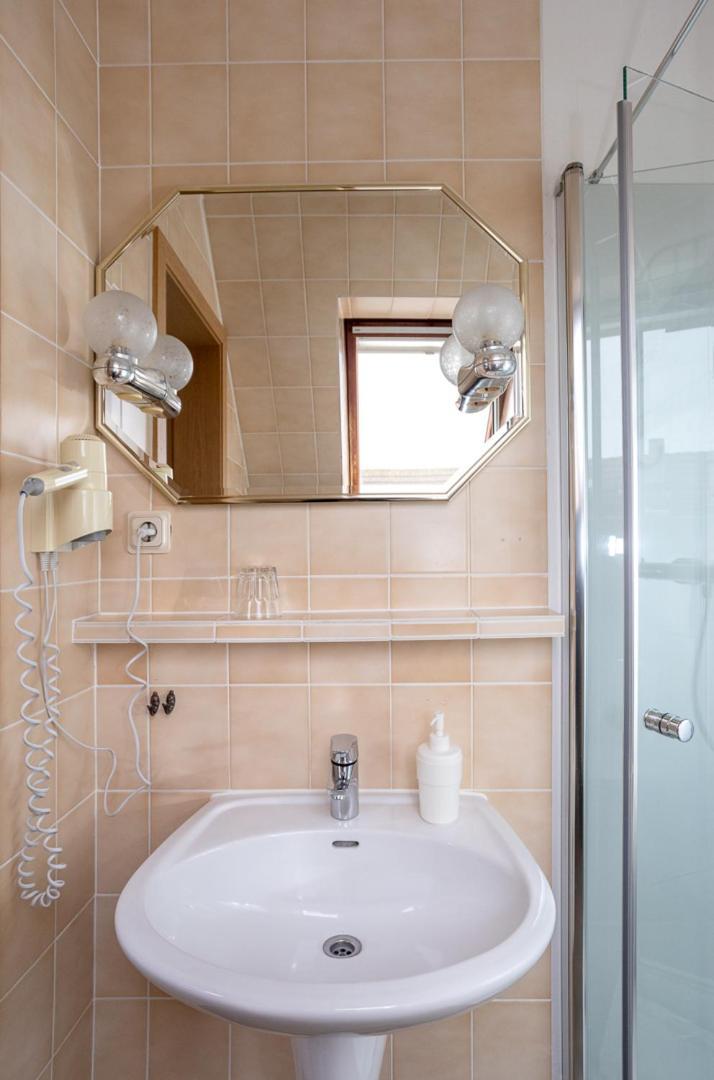 Hotel Godewind Hiddensee Quarto foto